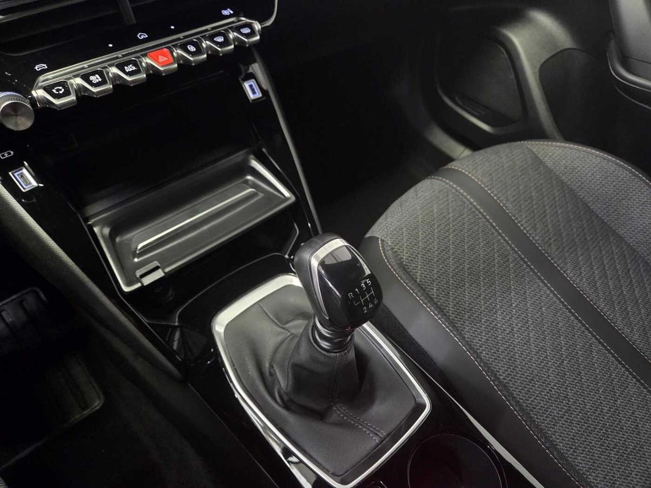 Peugeot Peugeot 2008 usata 12