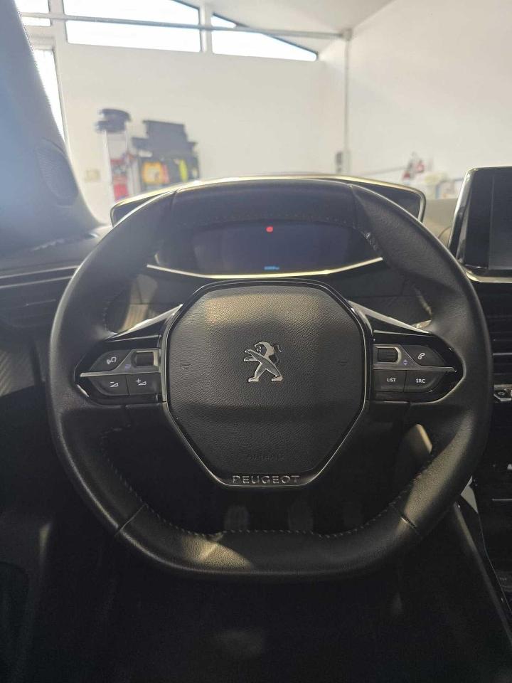 Peugeot Peugeot 2008 usata 13