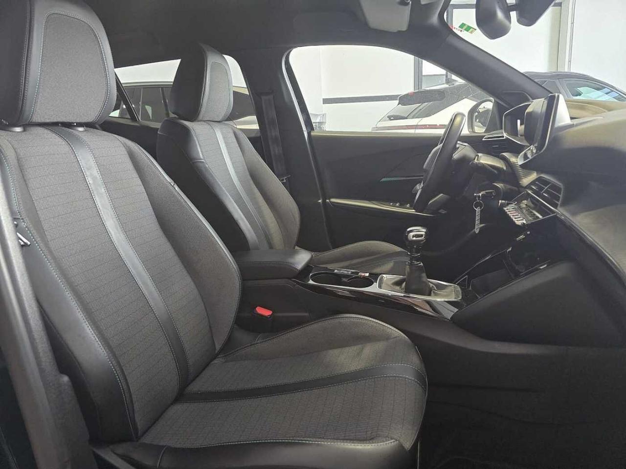 Peugeot Peugeot 2008 usata 23