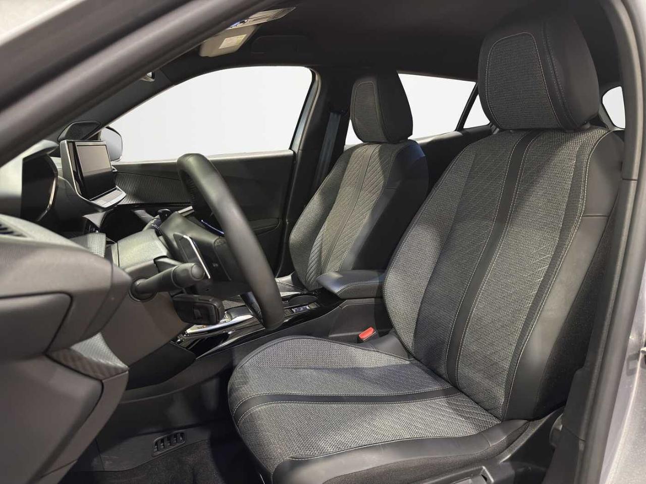 Peugeot Peugeot 2008 usata, con Vetri Oscurati