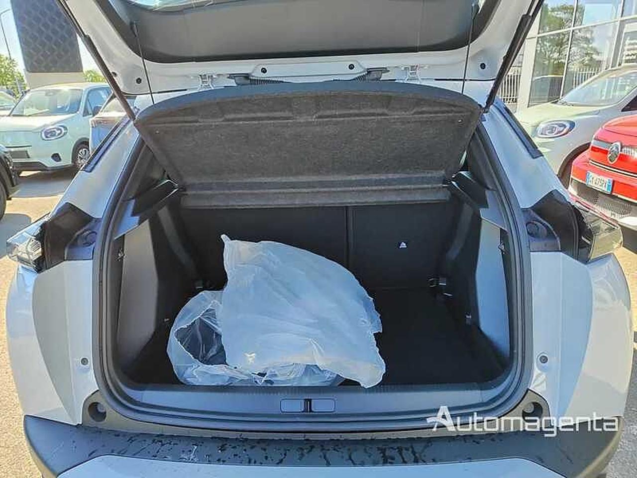 Peugeot Peugeot 2008 usata 12