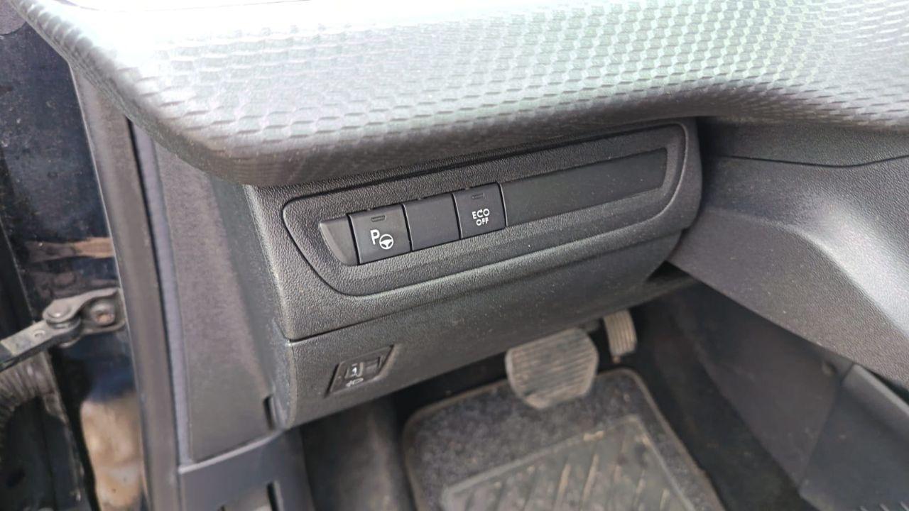 Peugeot Peugeot 2008 usata 13