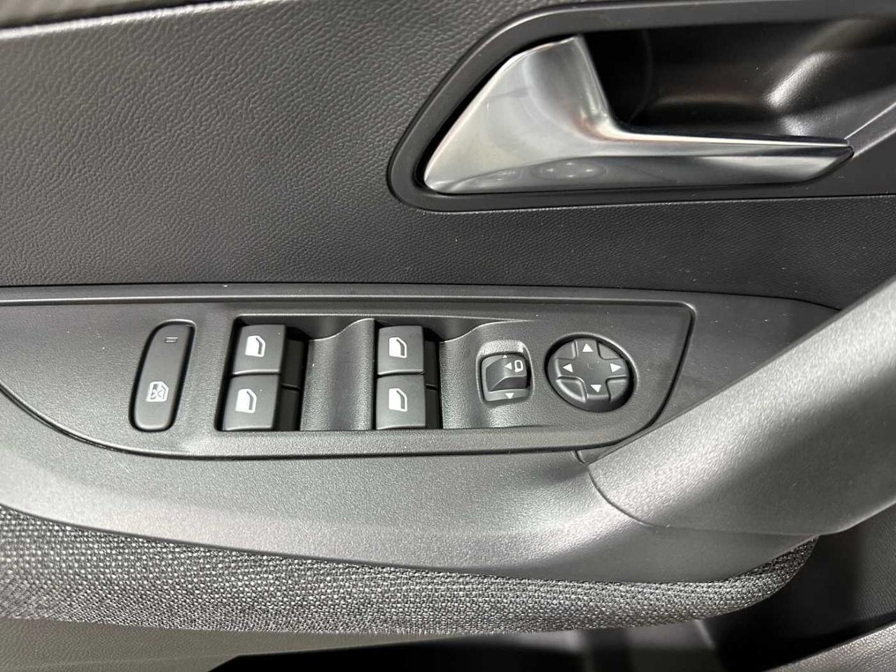 Peugeot Peugeot 2008 usata 20