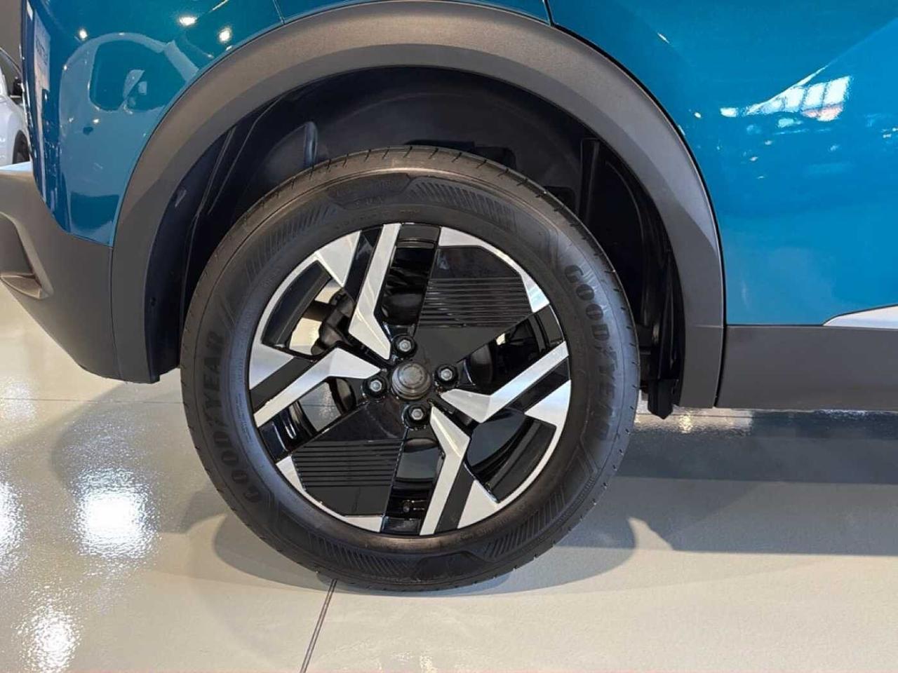 Peugeot 2008 - Foto 4