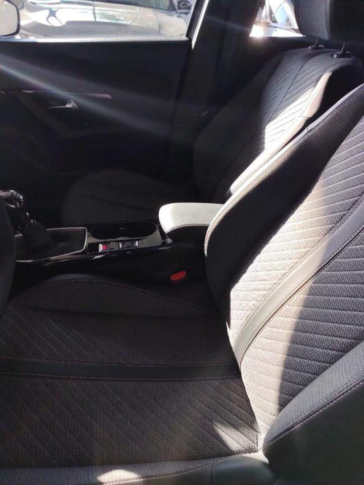 Peugeot Peugeot 2008 usata 5