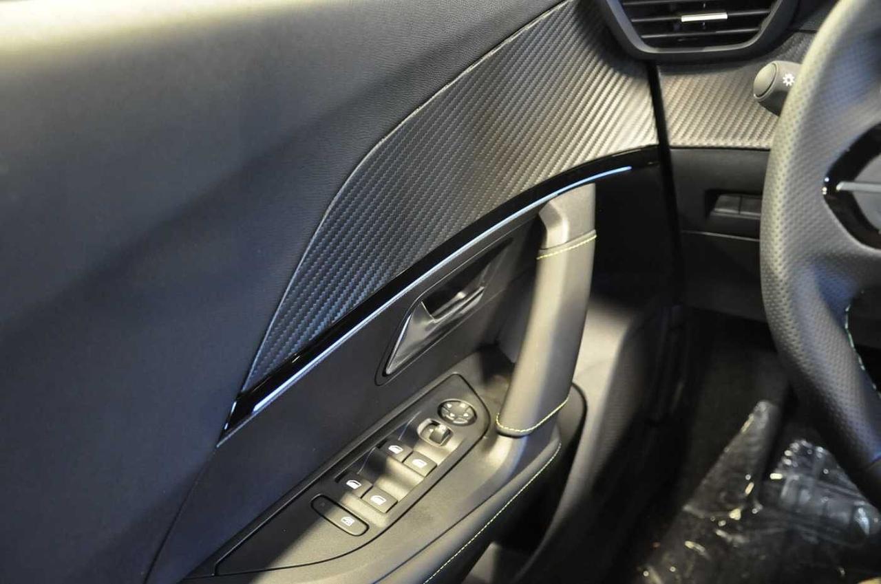 Peugeot Peugeot 2008 usata 13