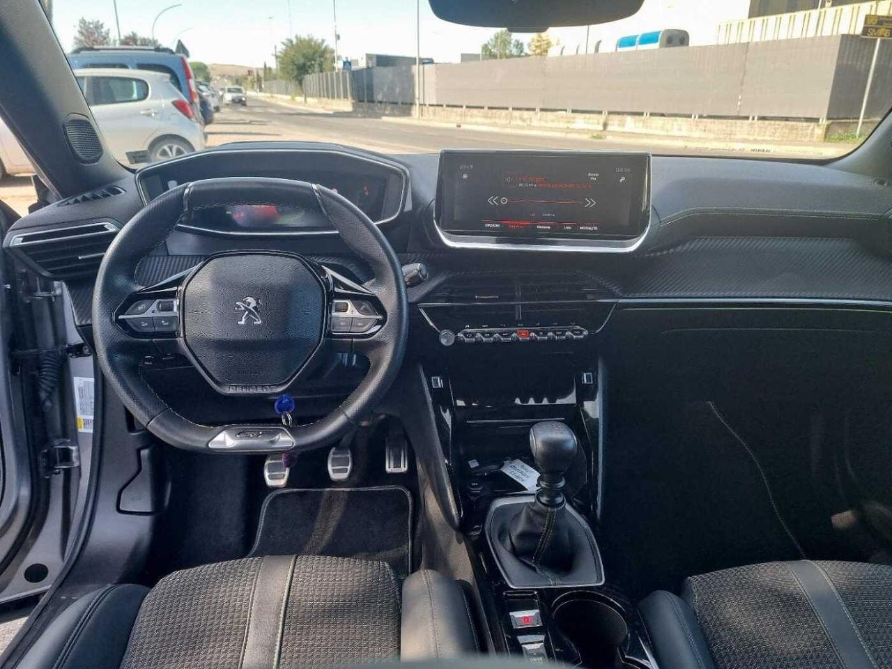 Peugeot 2008 - Foto 5
