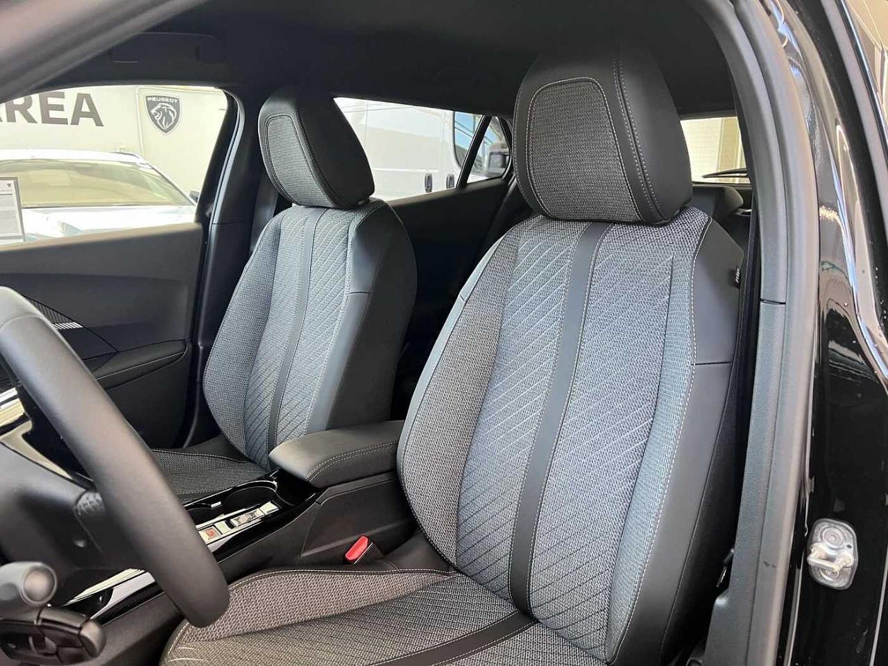 Peugeot 2008 - Foto 5