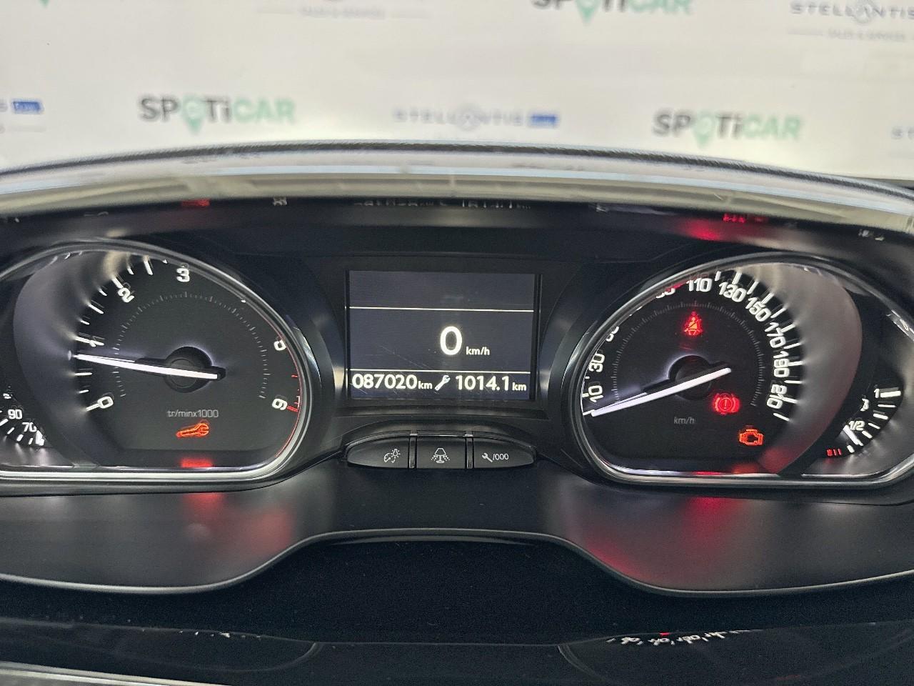 Peugeot 2008 - Foto 4
