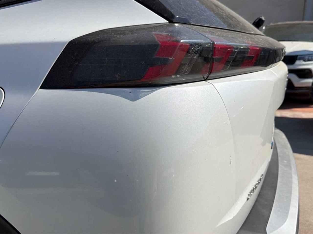 Peugeot 2008 - Foto 2