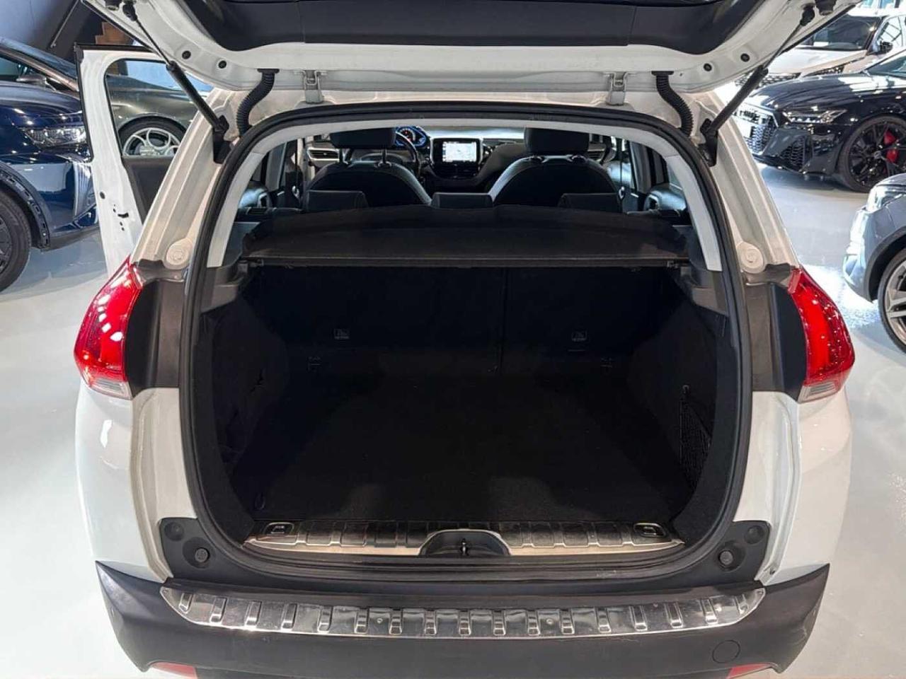 Peugeot 2008 - Foto 3