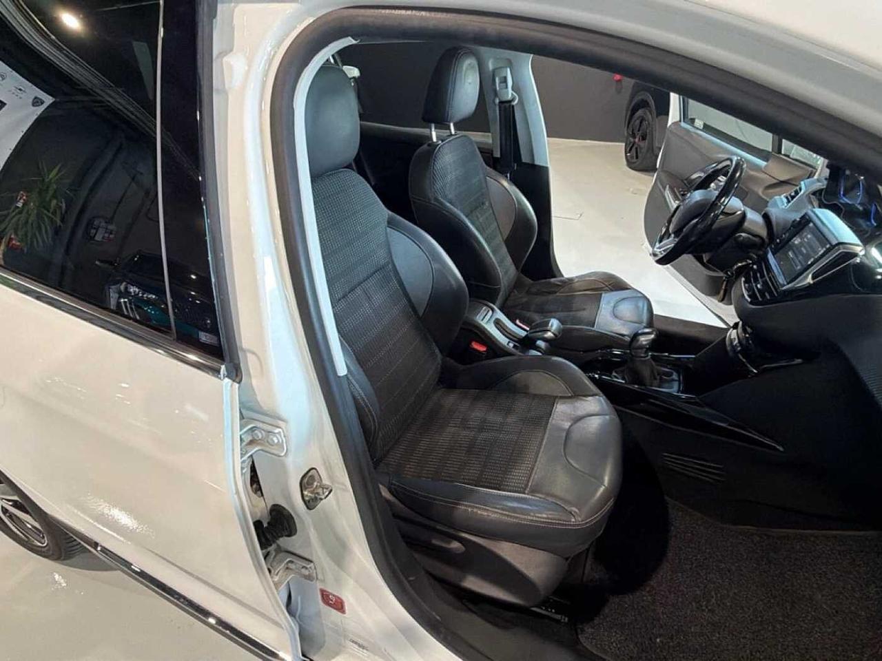 Peugeot Peugeot 2008 usata 19