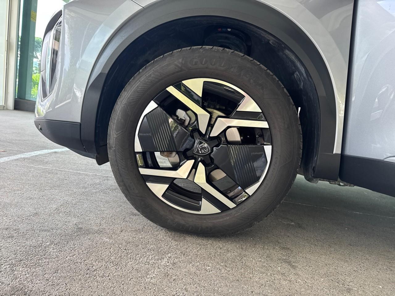 Peugeot 2008 - Foto 3