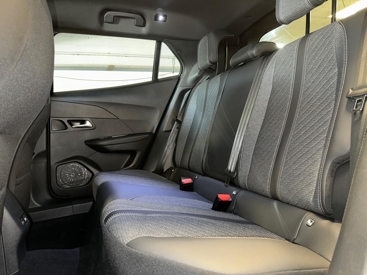 Peugeot Peugeot 2008 usata, con Climatizzatore