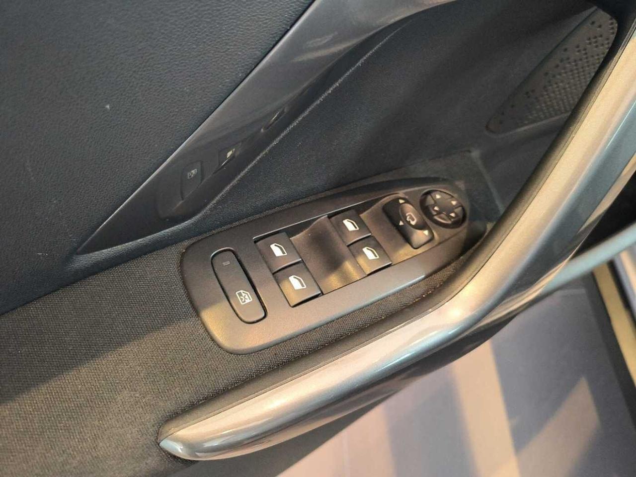 Peugeot Peugeot 2008 usata 8