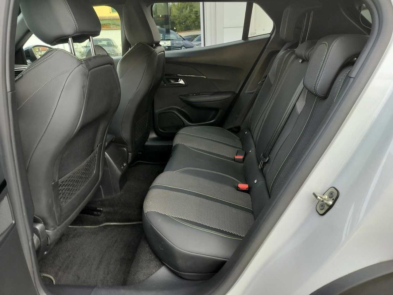 Peugeot Peugeot 2008 usata, con Climatizzatore