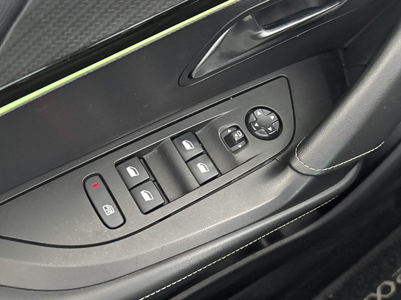 Peugeot Peugeot 2008 usata, con Mirror Screen
