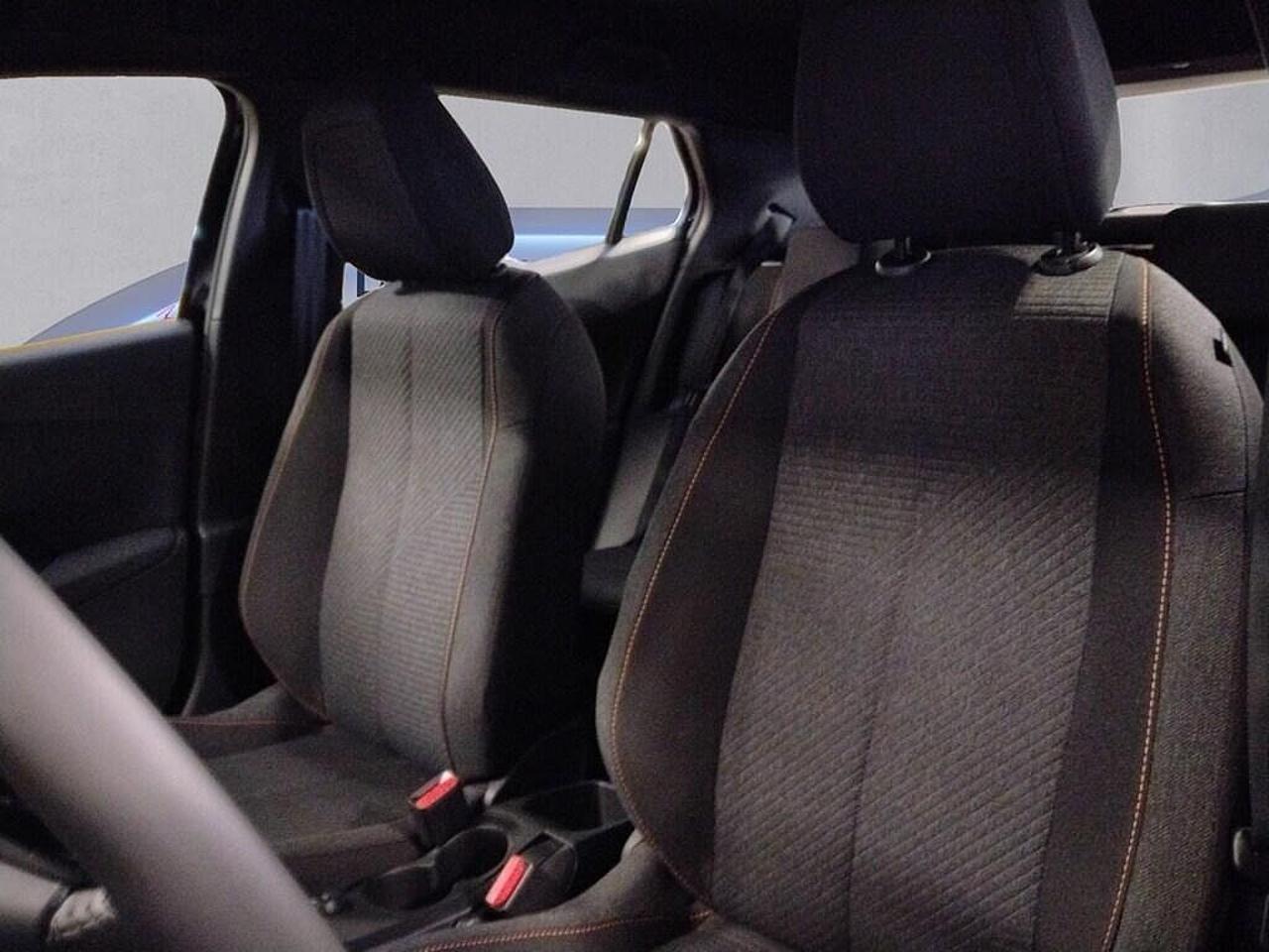 Peugeot 2008 - Foto 2