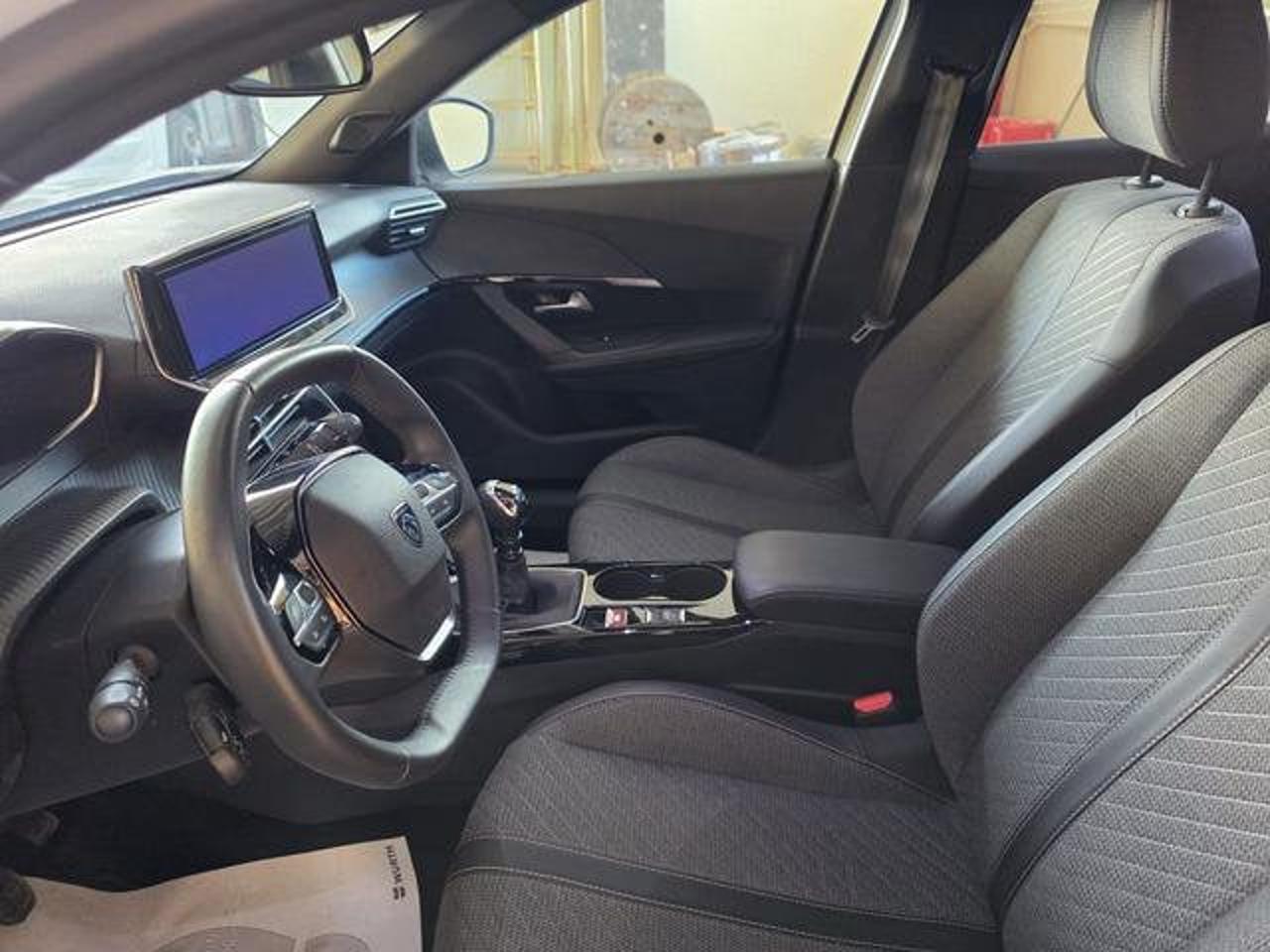 Peugeot 2008 - Foto 3