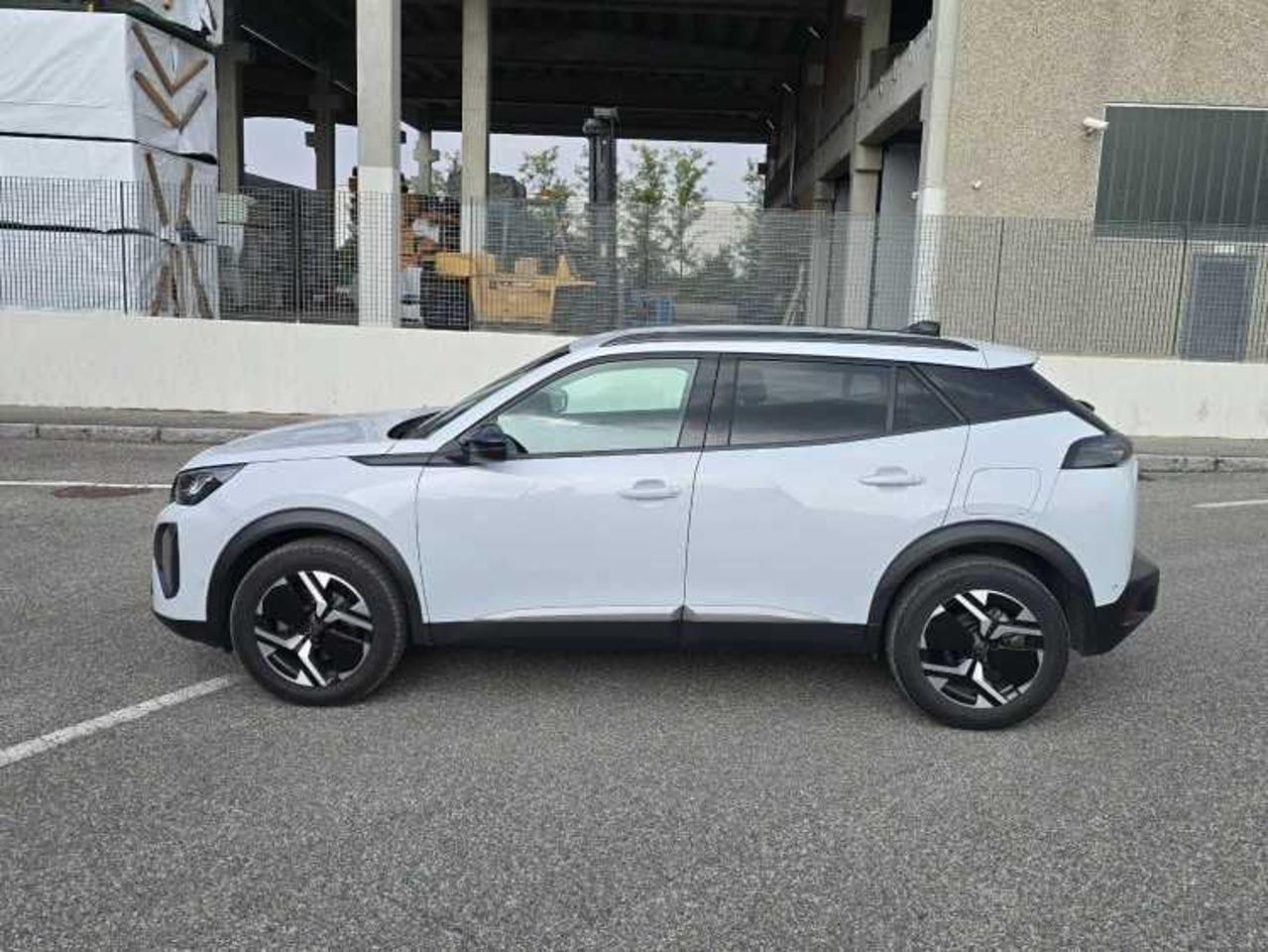 Peugeot 2008 - Foto 4