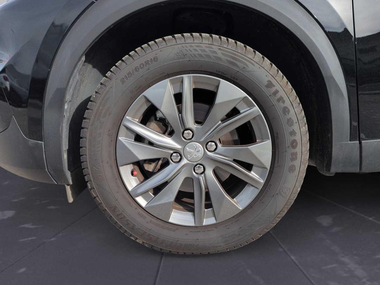 Peugeot 2008 - Foto 5