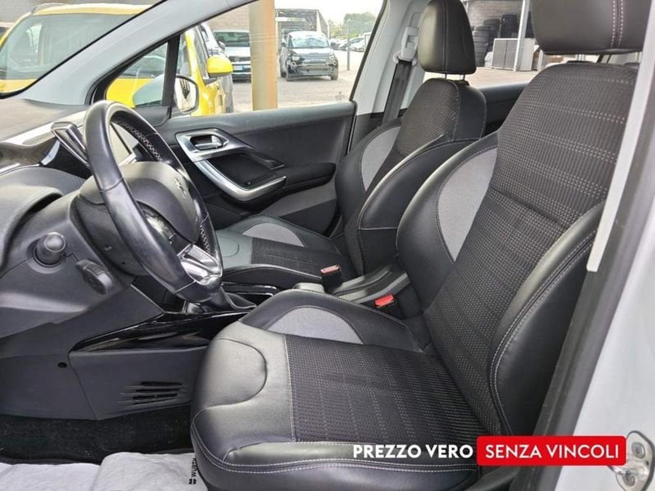 Peugeot 2008 - Foto 5