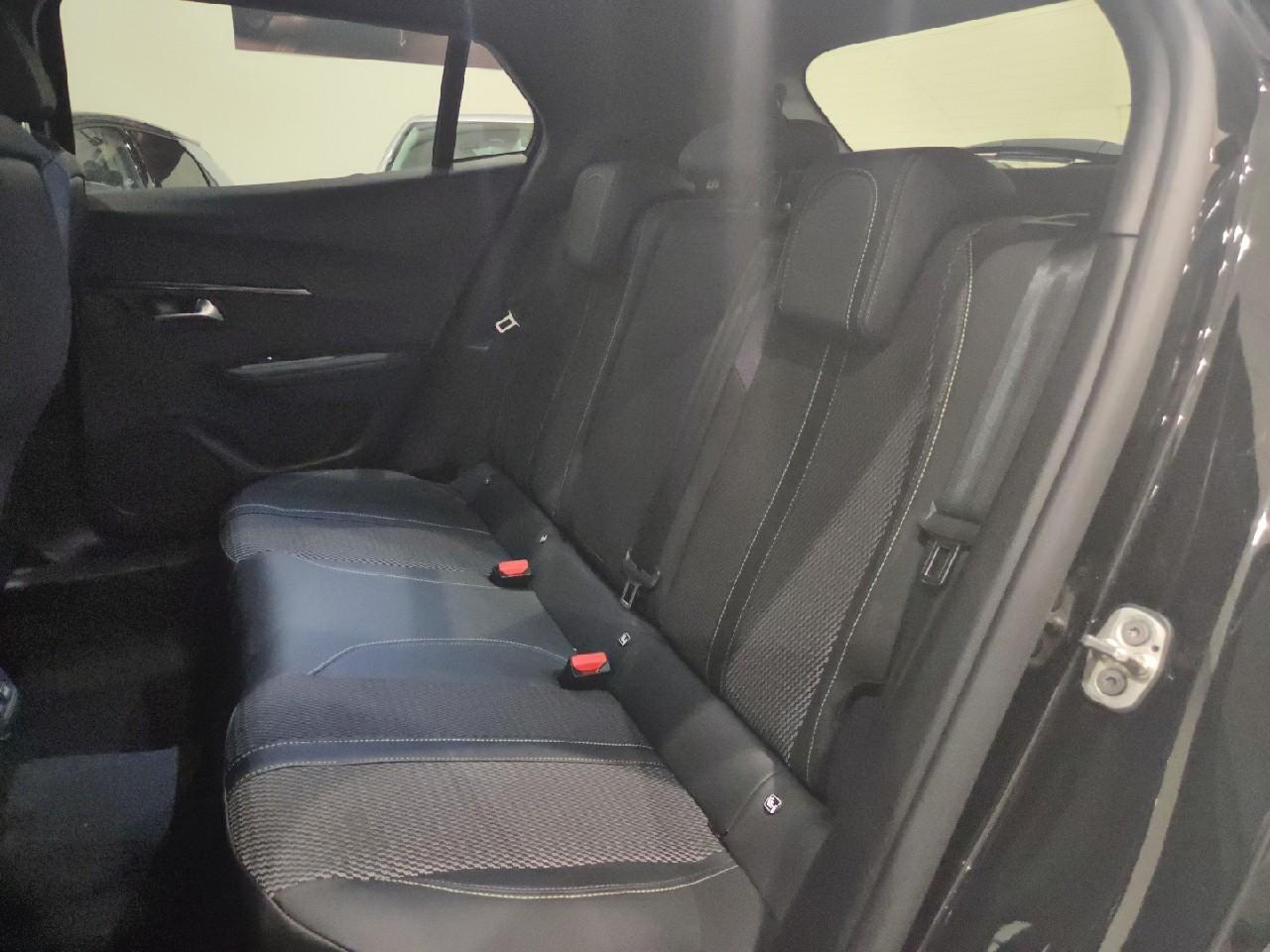 Peugeot 2008 - Foto 2