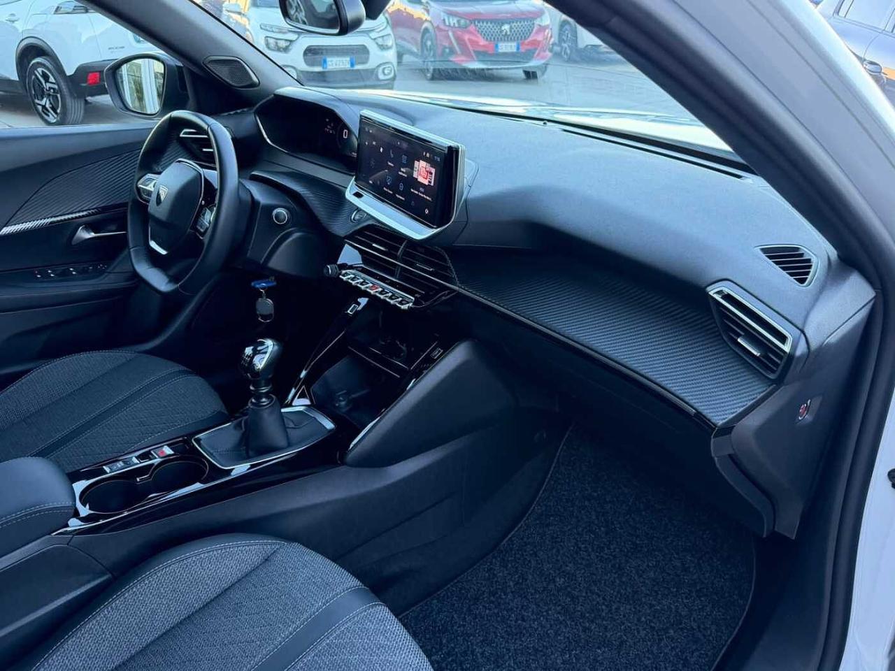 Peugeot 2008 - Foto 4