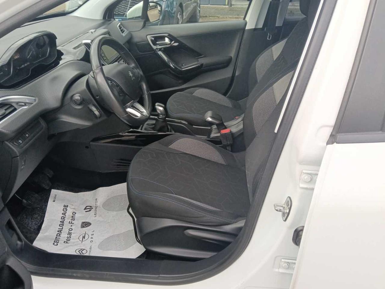 Peugeot Peugeot 2008 usata 12