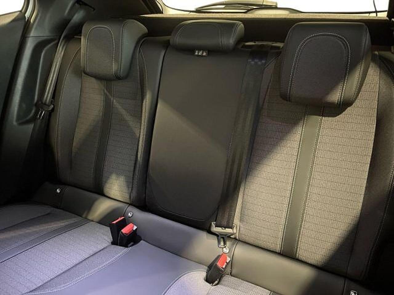 Peugeot Peugeot 2008 usata 5
