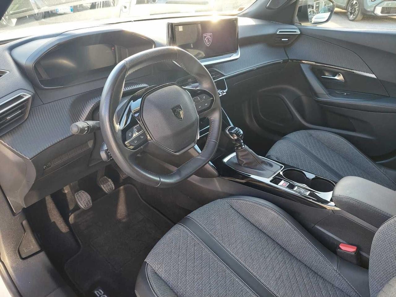 Peugeot Peugeot 2008 usata, con Sistema Keyless