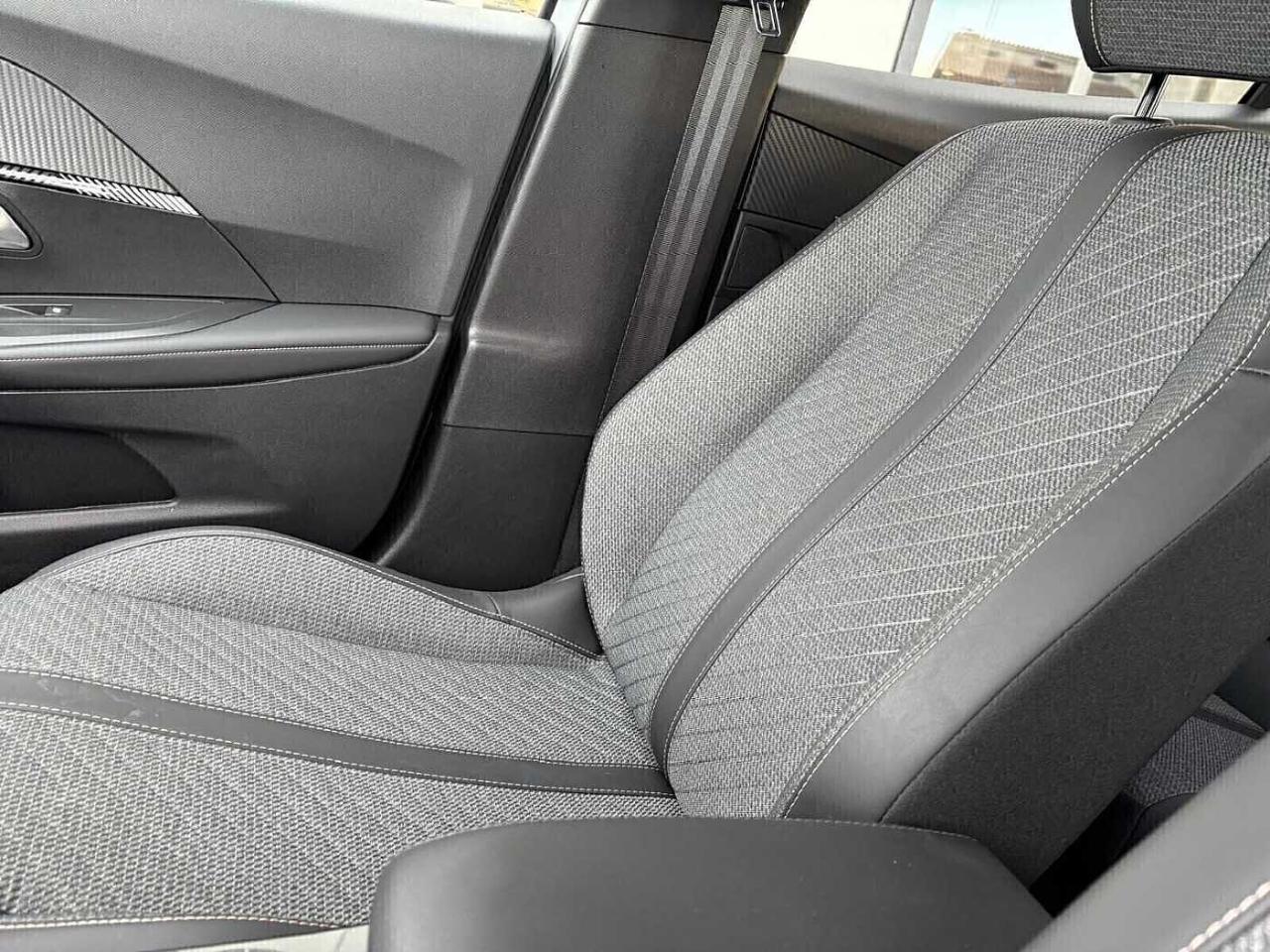 Peugeot Peugeot 2008 usata 10