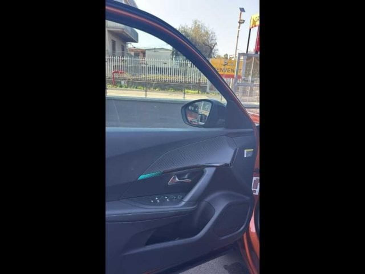 Peugeot 2008 - Foto 5