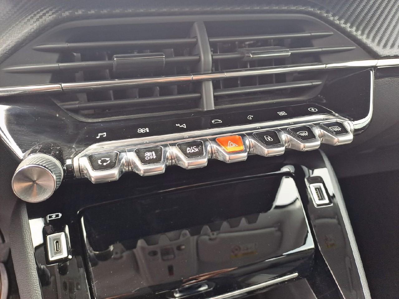 Peugeot Peugeot 208 usata 13