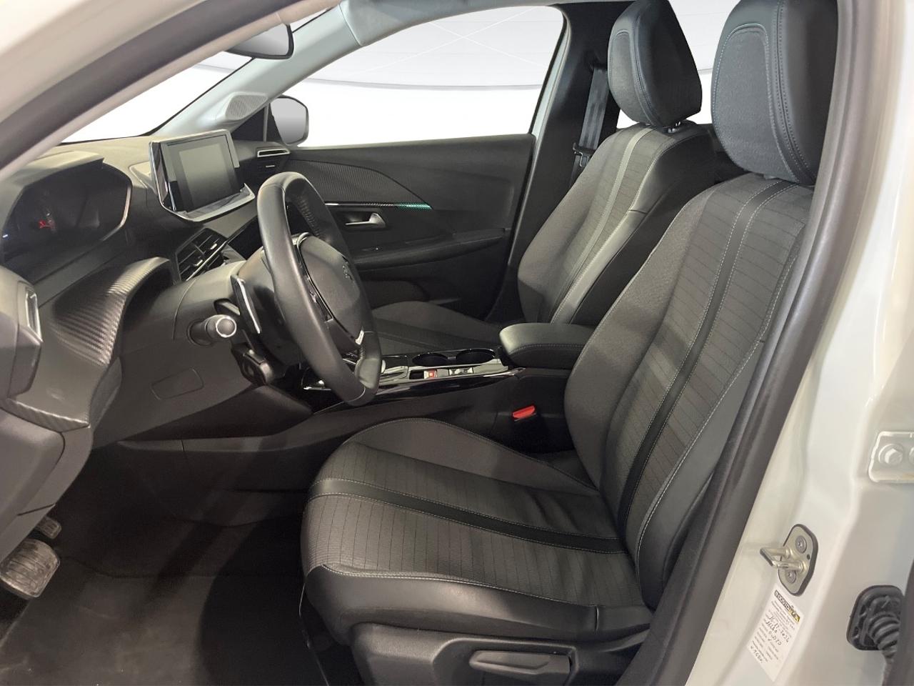 Peugeot Peugeot 208 usata 13