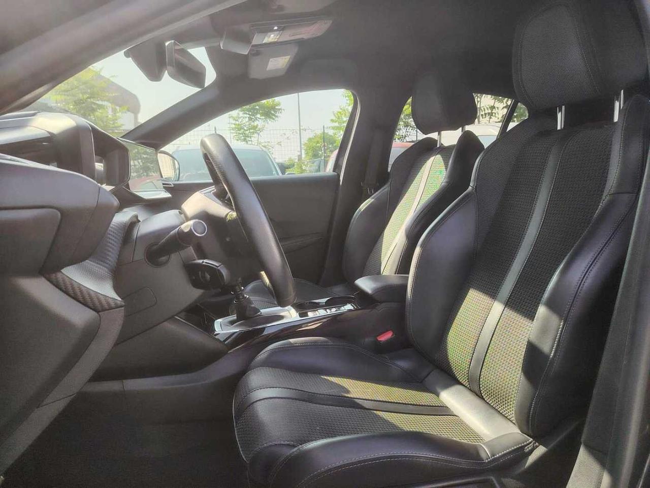 Peugeot Peugeot 208 usata, con 5 porte