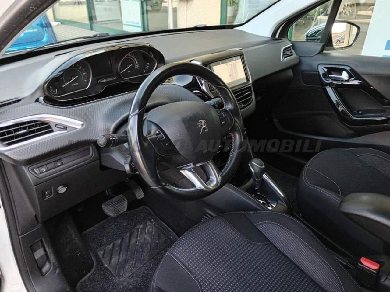 Peugeot Peugeot 208 usata 12