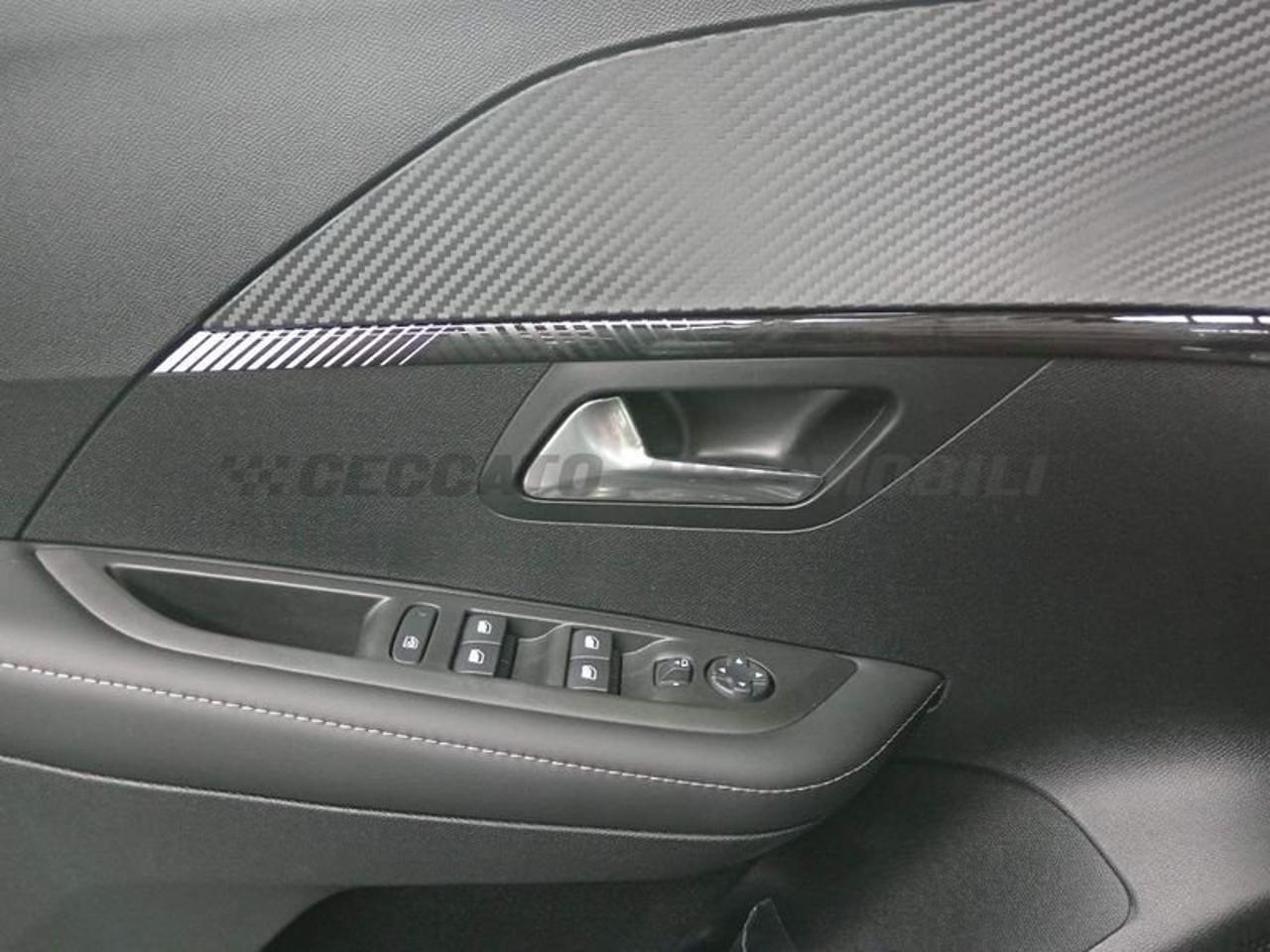 Peugeot Peugeot 208 usata, con cerchi in lega