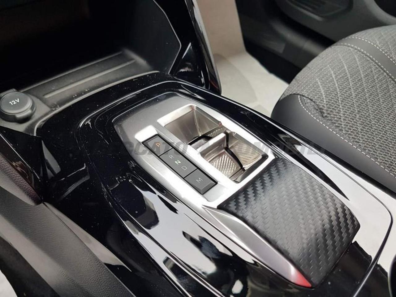 Peugeot Peugeot 208 usata, con cerchi in lega
