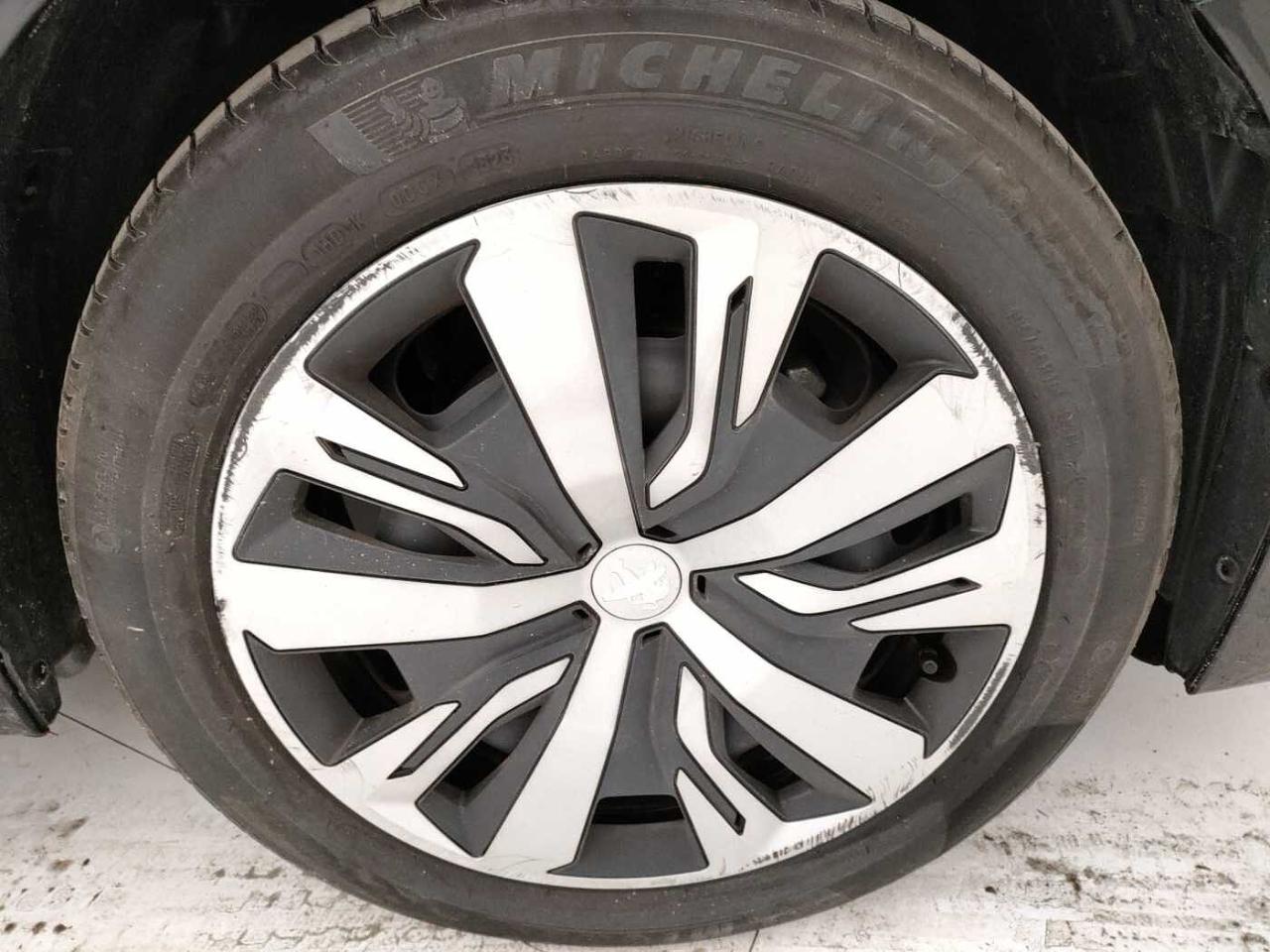 Peugeot Peugeot 208 usata, con sensori parcheggio posteriori