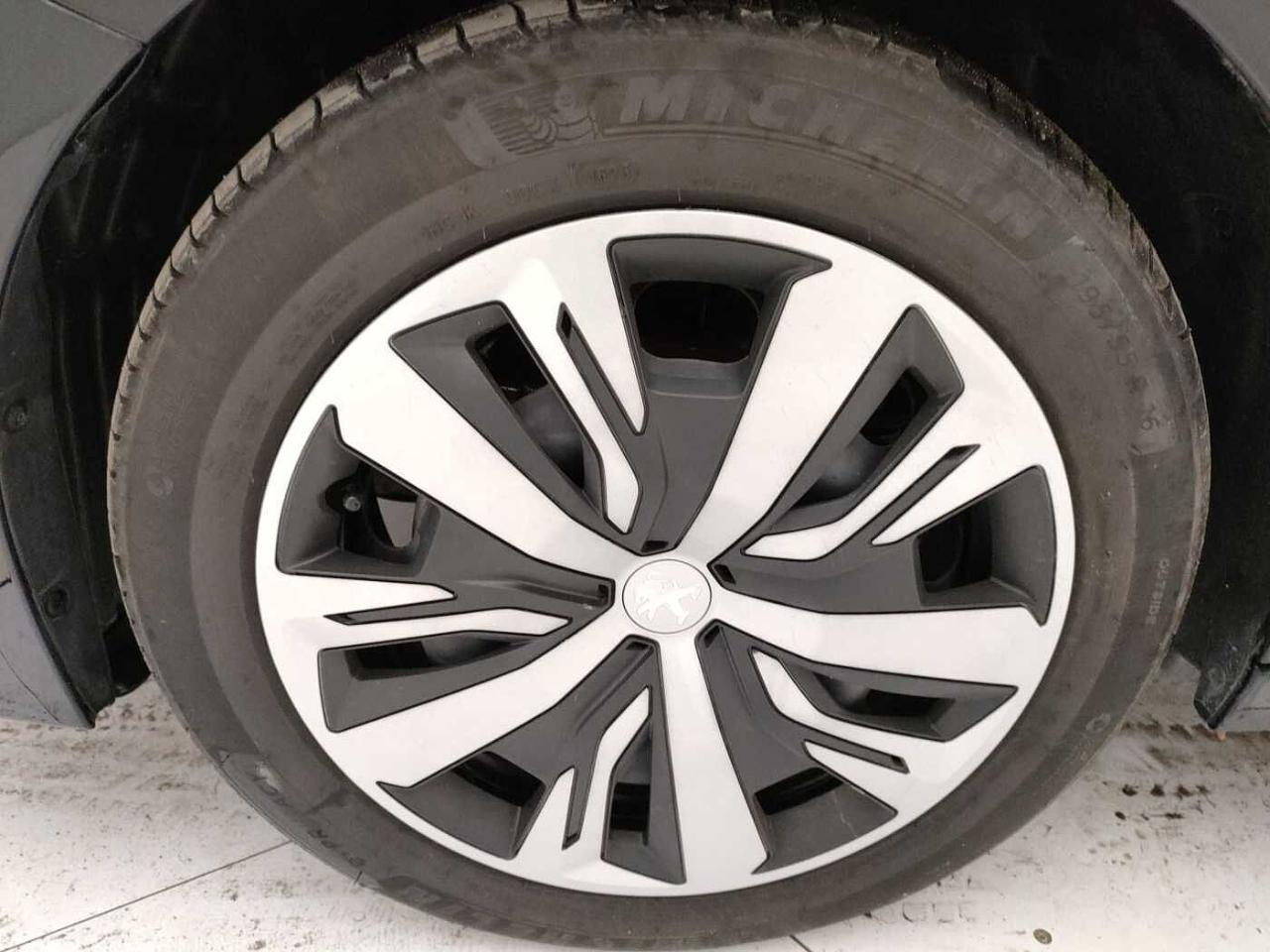 Peugeot Peugeot 208 usata 26
