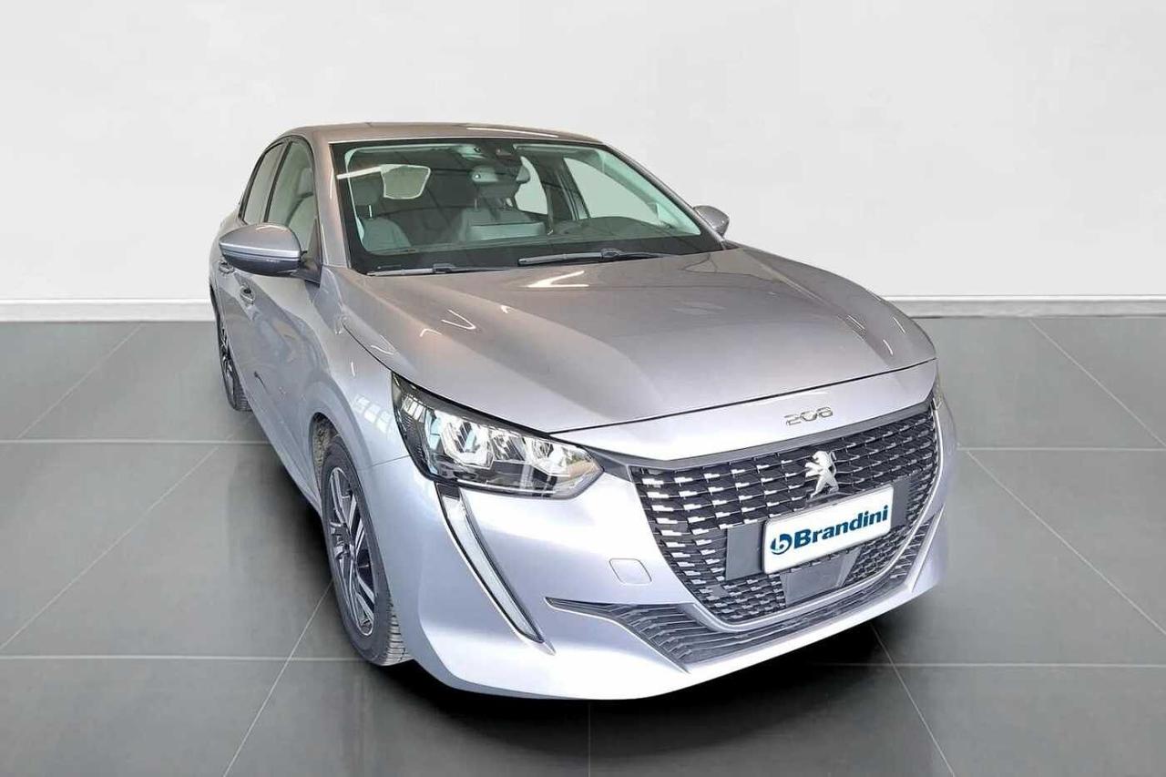 Peugeot Peugeot 208 usata, con bocchette di ventilazione con profili cromati