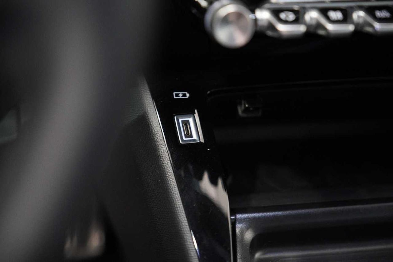 Peugeot Peugeot 208 usata, con accelerazione: 10.1