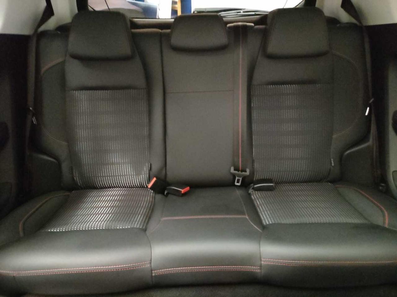Peugeot Peugeot 208 usata, con 5 sedili
