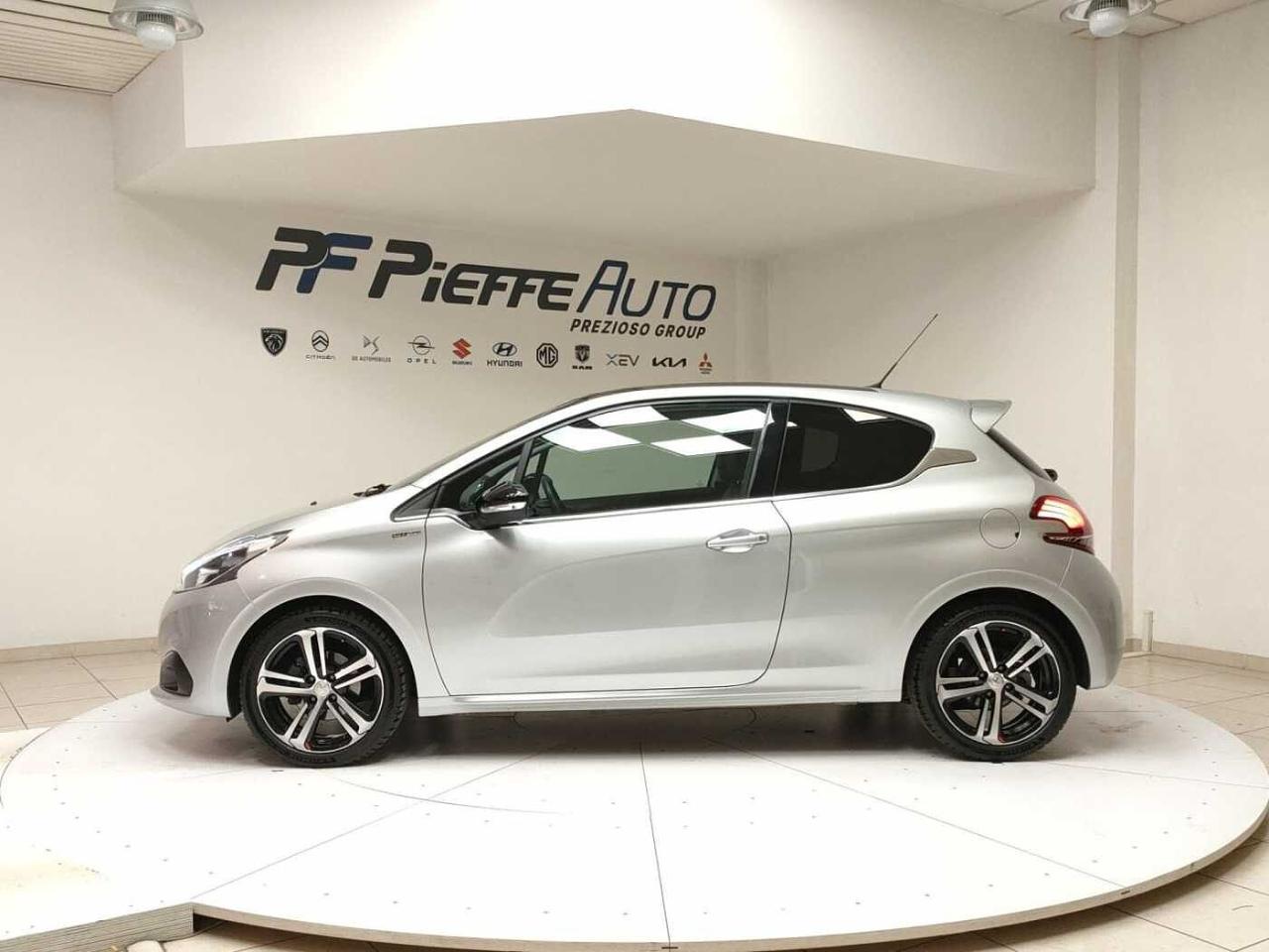Peugeot Peugeot 208 usata, con airbag laterali anteriori e a tendina