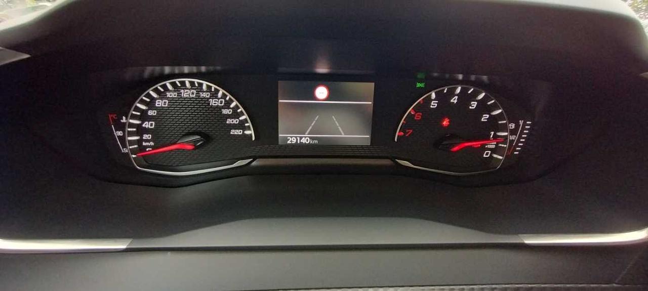 Peugeot Peugeot 208 usata, con 6 marce