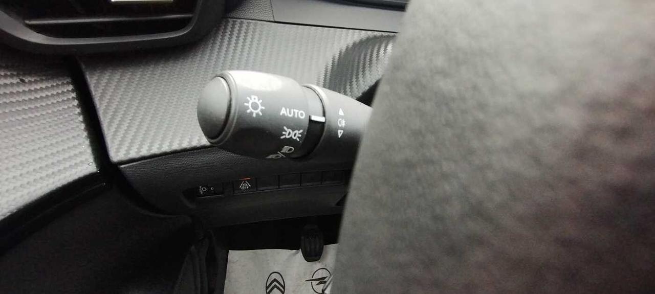 Peugeot Peugeot 208 usata, con abs