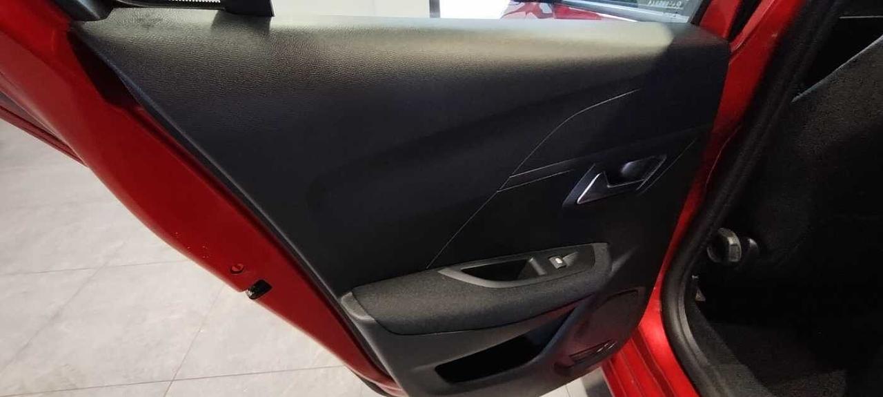 Peugeot Peugeot 208 usata, con assistenza alla frenata