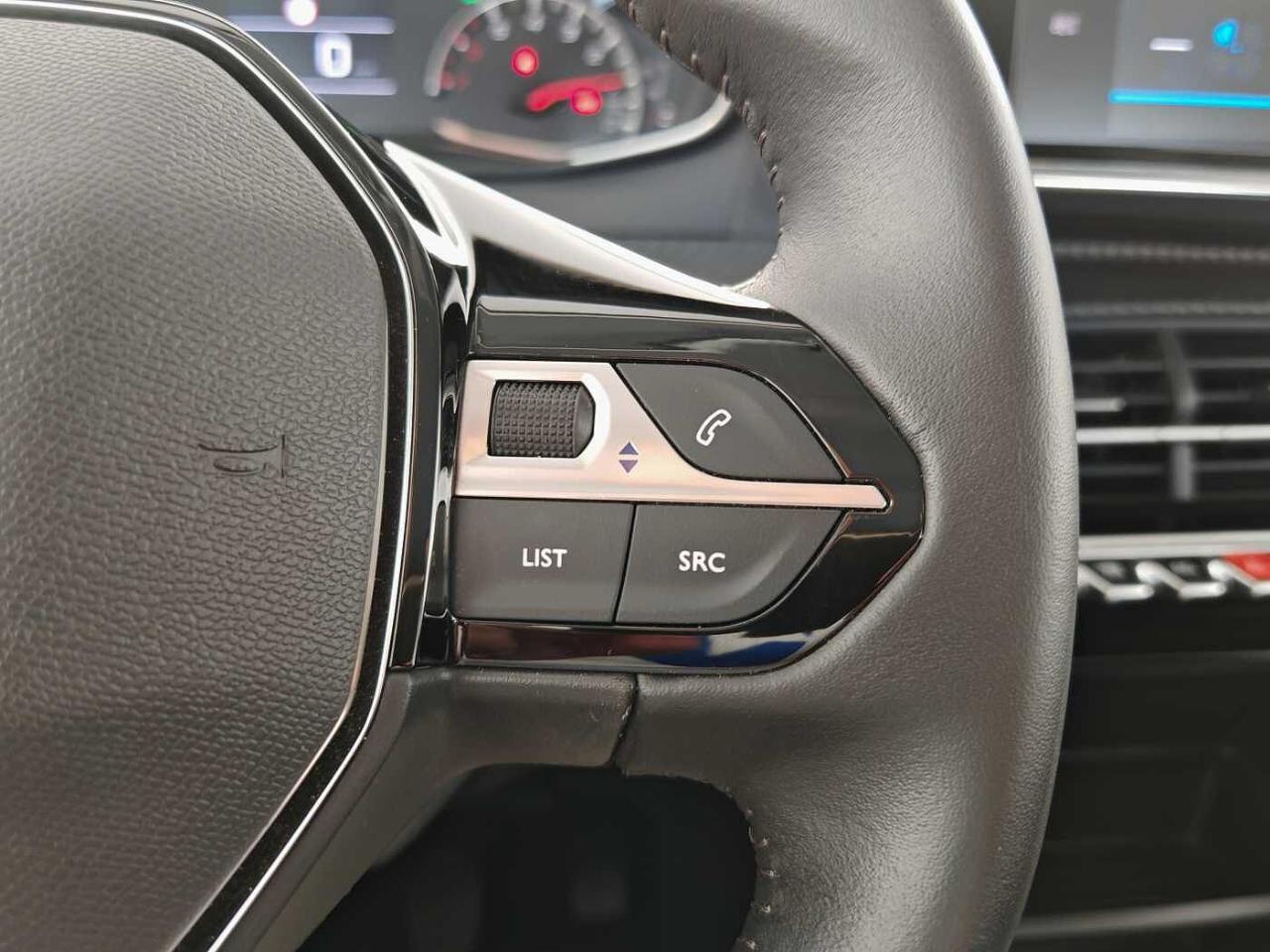 Peugeot Peugeot 208 usata, con 2 maniglie interne per passeggeri posteriori