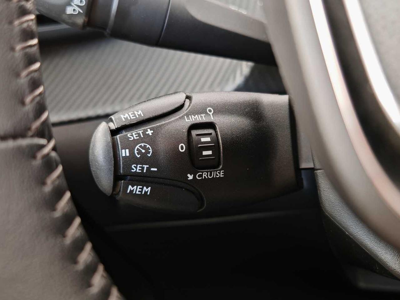 Peugeot Peugeot 208 usata, con 6x Airbag (fontali + laterali + testa)